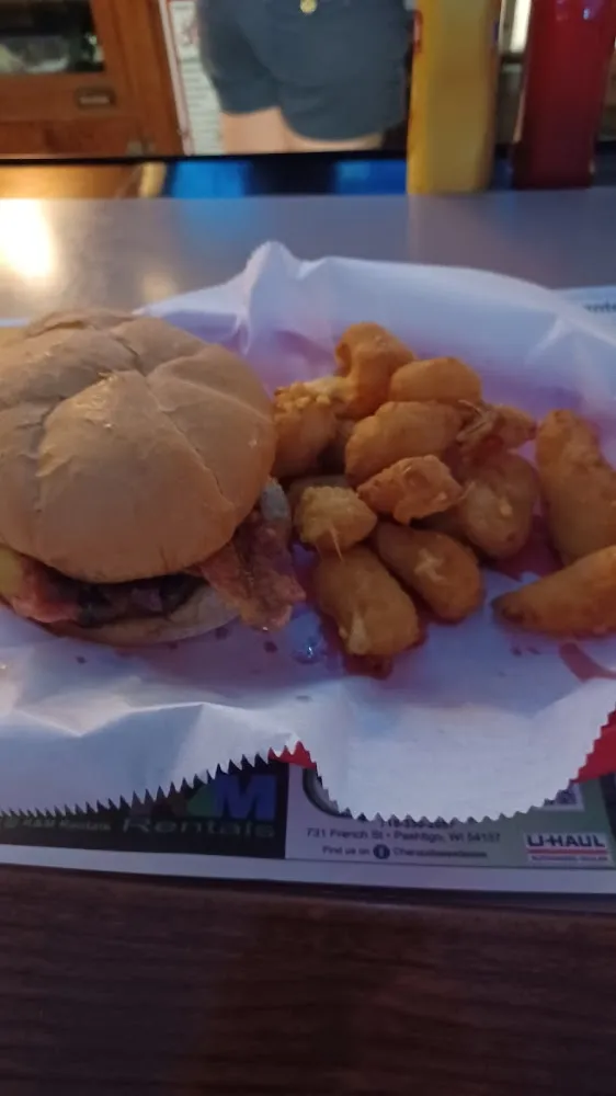 Baconcheeseburger and Cheese Curds
